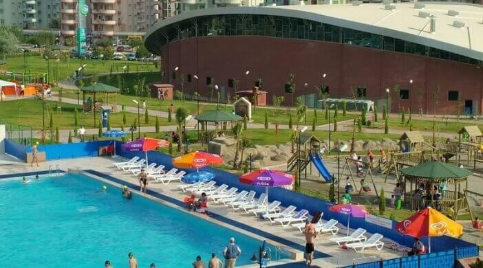 Adana Hayal Park Yüzme Havuzu